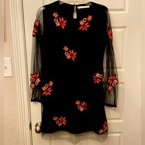 Zara Trafaluc Collection Embroidered Floral Dress Size: Medium Preloved